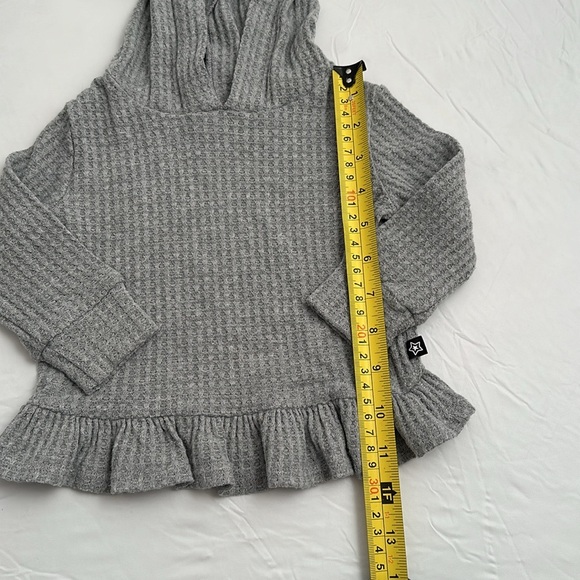 Pixie Lane gray waffle knit long sleeve hoodie top - Picture 2 of 6